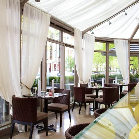 Hotel Xenia, Autograph Collection-2